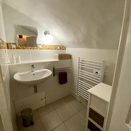 Baresia Apartman